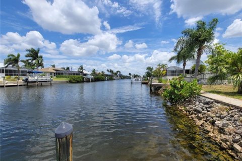 Terreno en venta en Punta Gorda, Florida № 1149876 - foto 5