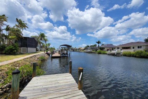 Land in Punta Gorda, Florida № 1149876 - photo 4