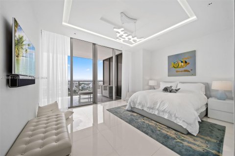 Condominio en venta en Bal Harbour, Florida, 4 dormitorios, 330.36 m2 № 1419839 - foto 26