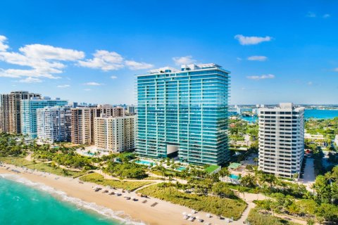 Condominio en venta en Bal Harbour, Florida, 2 dormitorios, 234.67 m2 № 1418556 - foto 21