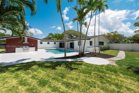 Casa en venta en Palmetto Bay, Florida, 5 dormitorios, 234.58 m2 № 1135631 - foto 3
