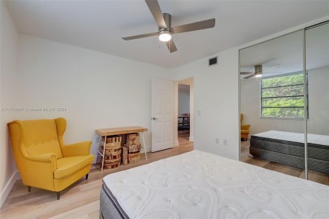 Condominio en venta en Davie, Florida, 2 dormitorios, 128.67 m2 № 1135584 - foto 29