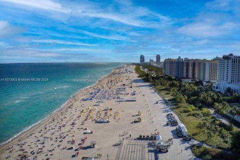 Copropriété à vendre à Miami Beach, Floride: 1 chambre, 81.75 m2 № 1395931 - photo 9