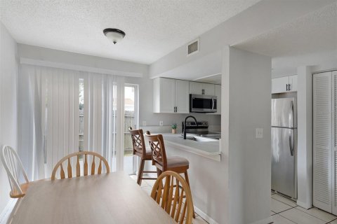 Touwnhouse à vendre à Tampa, Floride: 2 chambres, 86.96 m2 № 1403270 - photo 15