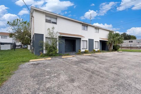 Touwnhouse à vendre à Tampa, Floride: 2 chambres, 86.96 m2 № 1403270 - photo 5