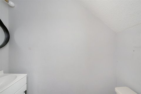 Adosado en venta en Tampa, Florida, 2 dormitorios, 86.96 m2 № 1403270 - foto 19