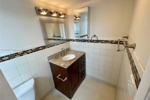 Condominio en venta en Dania Beach, Florida, 2 dormitorios, 110.55 m2 № 849237 - foto 9