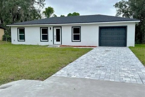 House in Ocala, Florida 3 bedrooms, 93.92 sq.m. № 1415198 - photo 1