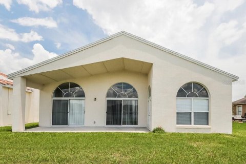 Villa ou maison à louer à Kissimmee, Floride: 3 chambres, 164.44 m2 № 1349147 - photo 15