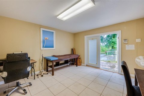 Propiedad comercial en venta en Orange City, Florida, 120.77 m2 № 1349149 - foto 20