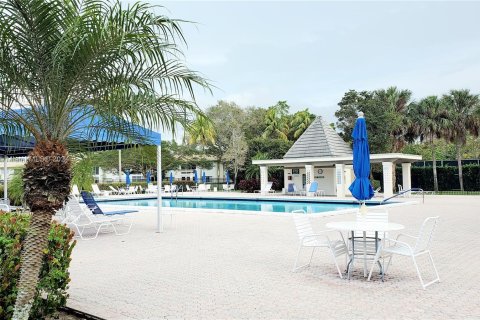 Copropriété à vendre à Coconut Creek, Floride: 2 chambres, 113.81 m2 № 1011253 - photo 29