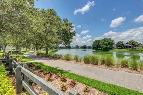 House in DeLand, Florida 4 bedrooms, 194.91 sq.m. № 1342321 - photo 24