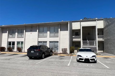 Condominio en venta en Clearwater, Florida, 3 dormitorios, 118.36 m2 № 1389403 - foto 1