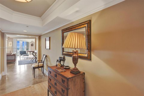 Condo in Aventura, Florida, 2 bedrooms  № 1332384 - photo 8