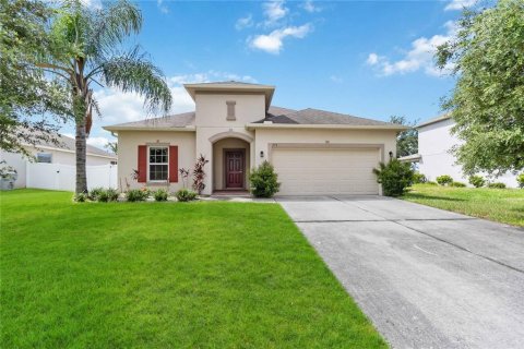 Villa ou maison à vendre à Apopka, Floride: 4 chambres, 173.45 m2 № 1342138 - photo 1