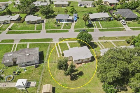 Casa en venta en Port Charlotte, Florida, 1 dormitorio, 48.77 m2 № 1342104 - foto 19