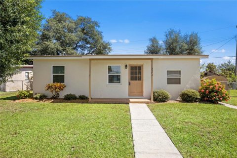 Casa en venta en Port Charlotte, Florida, 1 dormitorio, 48.77 m2 № 1342104 - foto 1