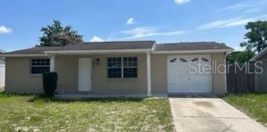 House in Port Richey, Florida 2 bedrooms, 84.73 sq.m. № 1362064