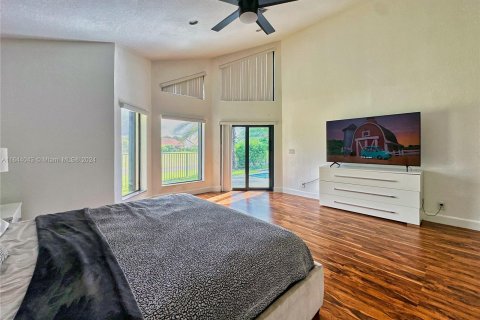 Villa ou maison à vendre à Tamarac, Floride: 3 chambres, 256.32 m2 № 1330332 - photo 14