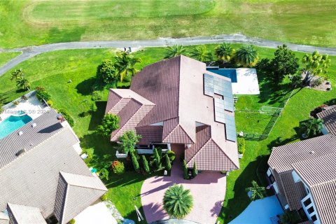 Villa ou maison à vendre à Tamarac, Floride: 3 chambres, 256.32 m2 № 1330332 - photo 29