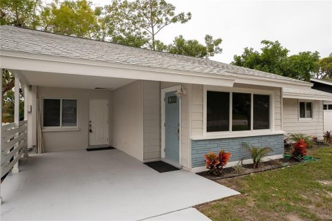 House in Sarasota, Florida 2 bedrooms, 104.05 sq.m. № 1389006 - photo 6