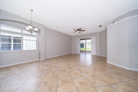 House in Kissimmee, Florida 4 bedrooms, 212.47 sq.m. № 1139608 - photo 10