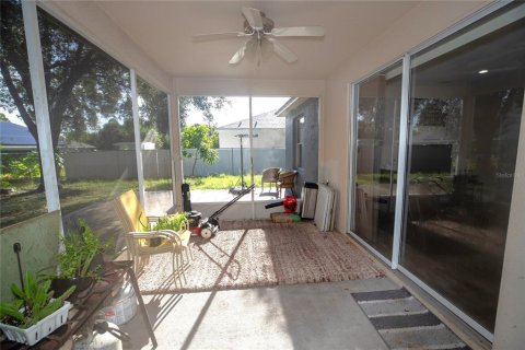 House in Palm Bay, Florida 4 bedrooms, 167.97 sq.m. № 1406597 - photo 20