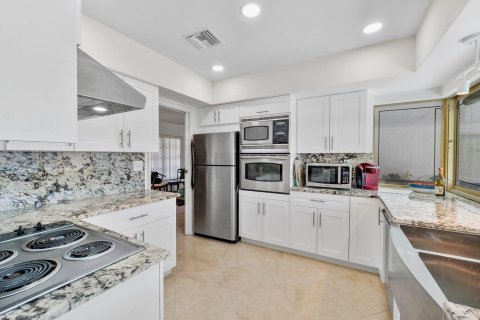Casa en venta en Deerfield Beach, Florida, 2 dormitorios, 175.12 m2 № 1121443 - foto 22