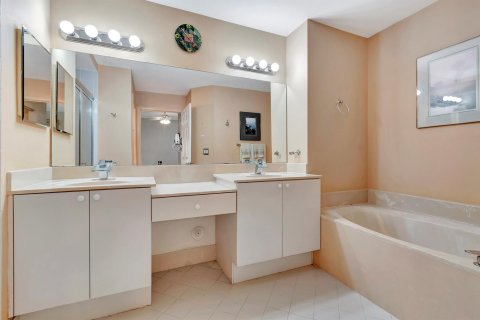 Condo in Boynton Beach, Florida, 3 bedrooms  № 1121442 - photo 15