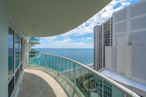 Copropriété à vendre à Fort Lauderdale, Floride: 1 chambre, 117.52 m2 № 1121399 - photo 5