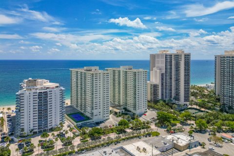 Copropriété à vendre à Fort Lauderdale, Floride: 1 chambre, 117.52 m2 № 1121399 - photo 12