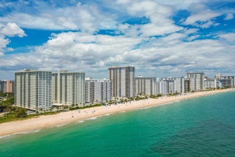 Condo in Fort Lauderdale, Florida, 1 bedroom  № 1121399 - photo 8