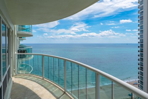 Copropriété à vendre à Fort Lauderdale, Floride: 1 chambre, 117.52 m2 № 1121399 - photo 15