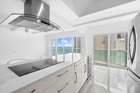 Copropriété à vendre à Fort Lauderdale, Floride: 1 chambre, 117.52 m2 № 1121399 - photo 19