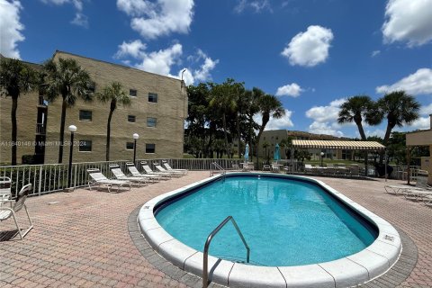 Condominio en venta en Sunrise, Florida, 2 dormitorios, 78.97 m2 № 1315933 - foto 12