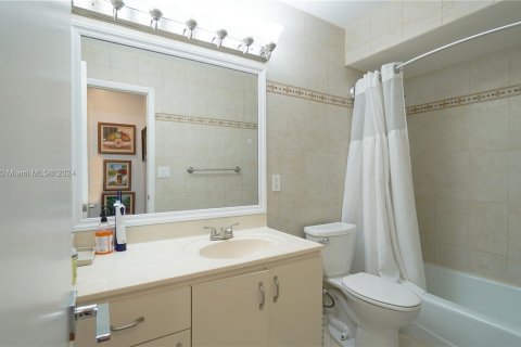 Adosado en venta en Hollywood, Florida, 3 dormitorios, 171.87 m2 № 1293308 - foto 21