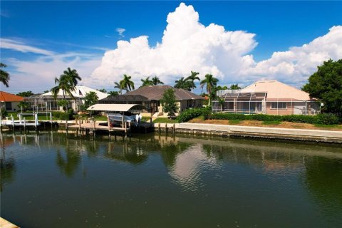 Terrain à vendre à Marco Island, Floride № 734240 - photo 10