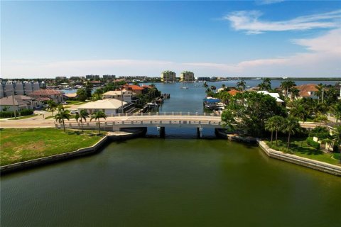 Terreno en venta en Marco Island, Florida № 734240 - foto 9