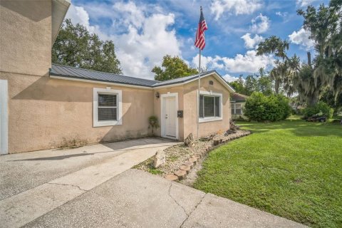 House in Lakeland, Florida 3 bedrooms, 172.71 sq.m. № 1355955 - photo 2