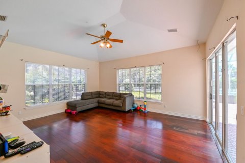 Casa en venta en Tampa, Florida, 6 dormitorios, 487.18 m2 № 1313017 - foto 26