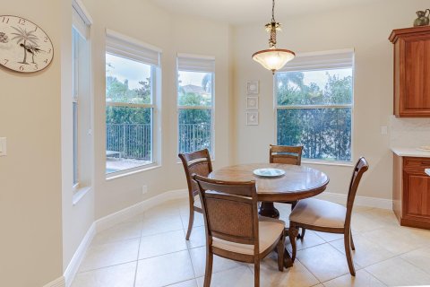 Villa ou maison à vendre à Palm City, Floride: 2 chambres, 206.43 m2 № 853979 - photo 29