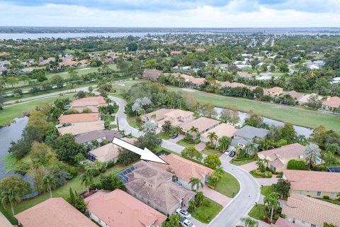 Villa ou maison à vendre à Palm City, Floride: 2 chambres, 206.43 m2 № 853979 - photo 4