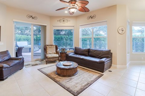 Villa ou maison à vendre à Palm City, Floride: 2 chambres, 206.43 m2 № 853979 - photo 22