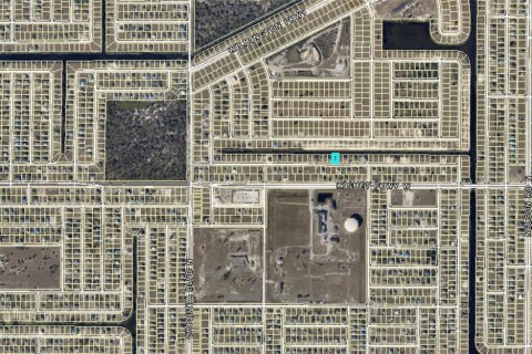 Купить земельный участок в Кейп-Корал, Флорида № 1103723 - фото 4