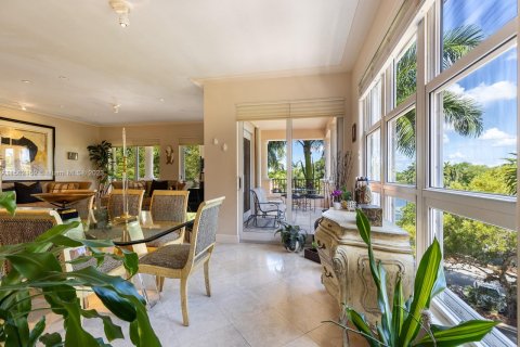 Copropriété à vendre à Coral Gables, Floride: 2 chambres, 243.4 m2 № 911655 - photo 21