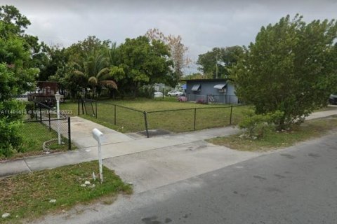 Terreno en venta en Pompano Beach, Florida № 550966 - foto 8