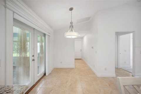 Villa ou maison à vendre à Mulberry, Floride: 2 chambres, 132.85 m2 № 1353066 - photo 13