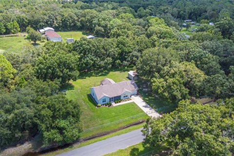 Villa ou maison à vendre à Mulberry, Floride: 2 chambres, 132.85 m2 № 1353066 - photo 29