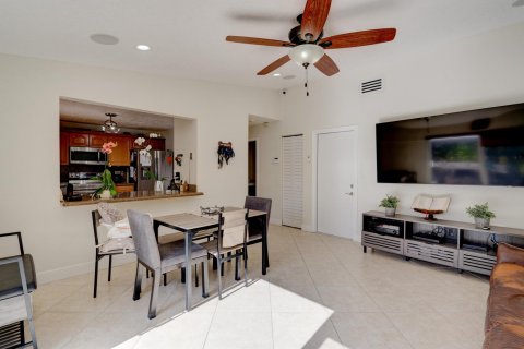 Casa en venta en Sunrise, Florida, 4 dormitorios, 208.57 m2 № 1224549 - foto 19