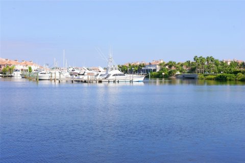 Touwnhouse à vendre à Vero Beach, Floride: 2 chambres, 146.88 m2 № 1161698 - photo 4